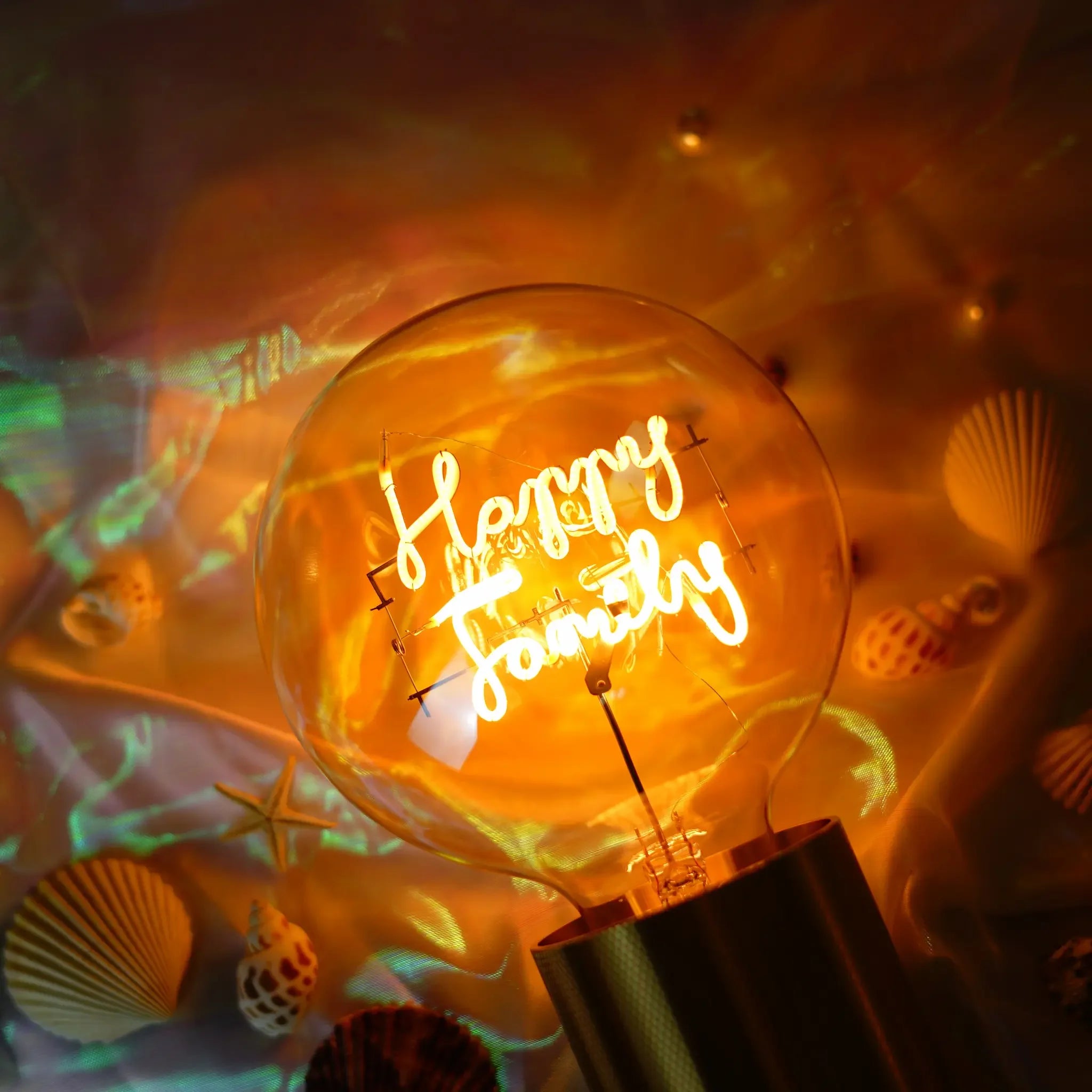 Ampoule MITB - Happy family - Elements Lighting