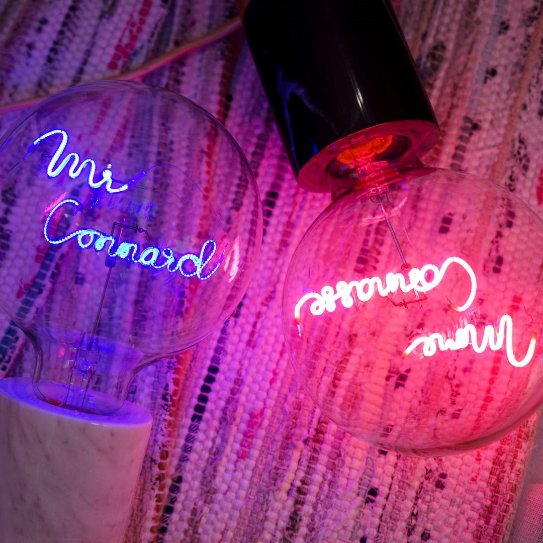 Mme Connasse - Elements Lighting