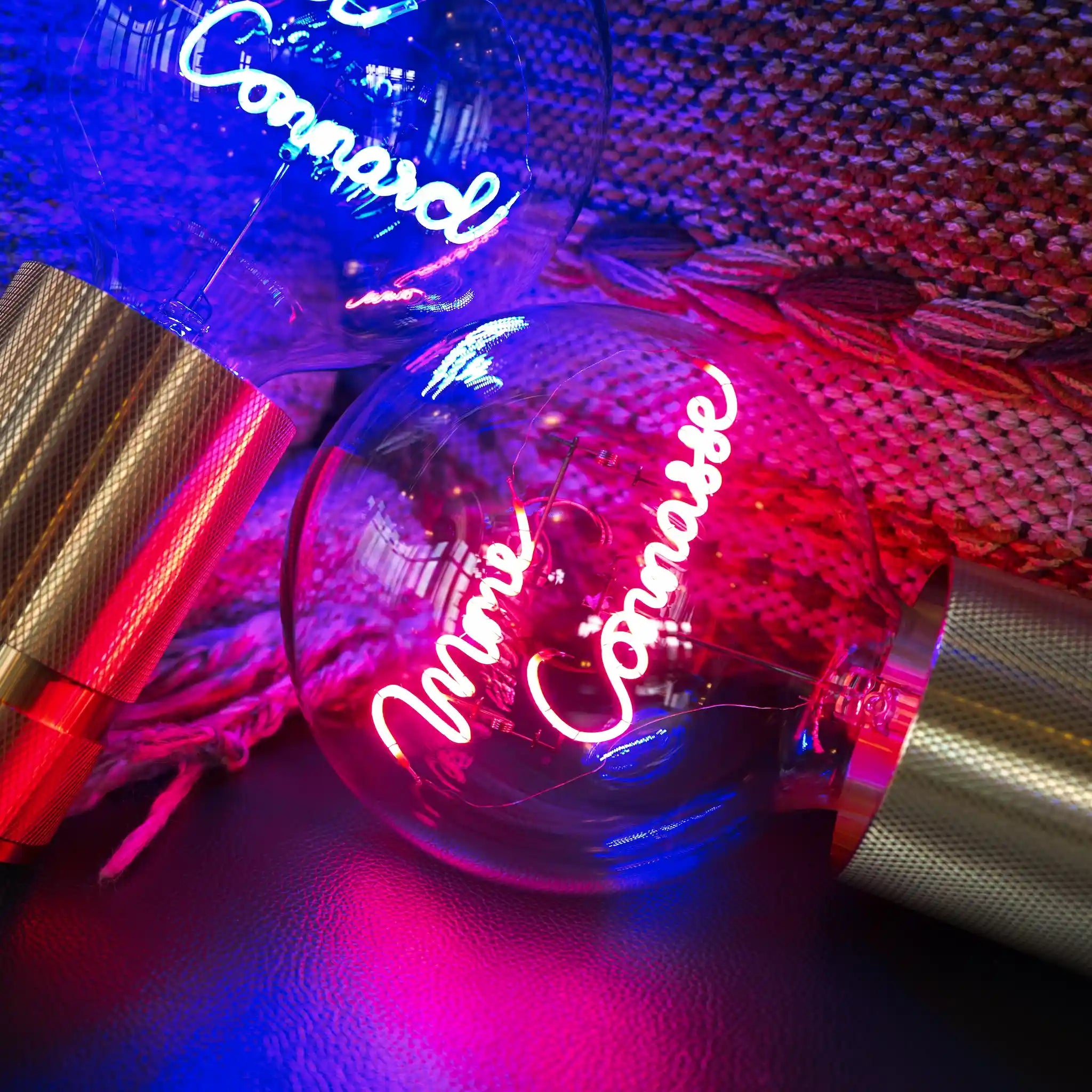 Mme Connasse - Elements Lighting