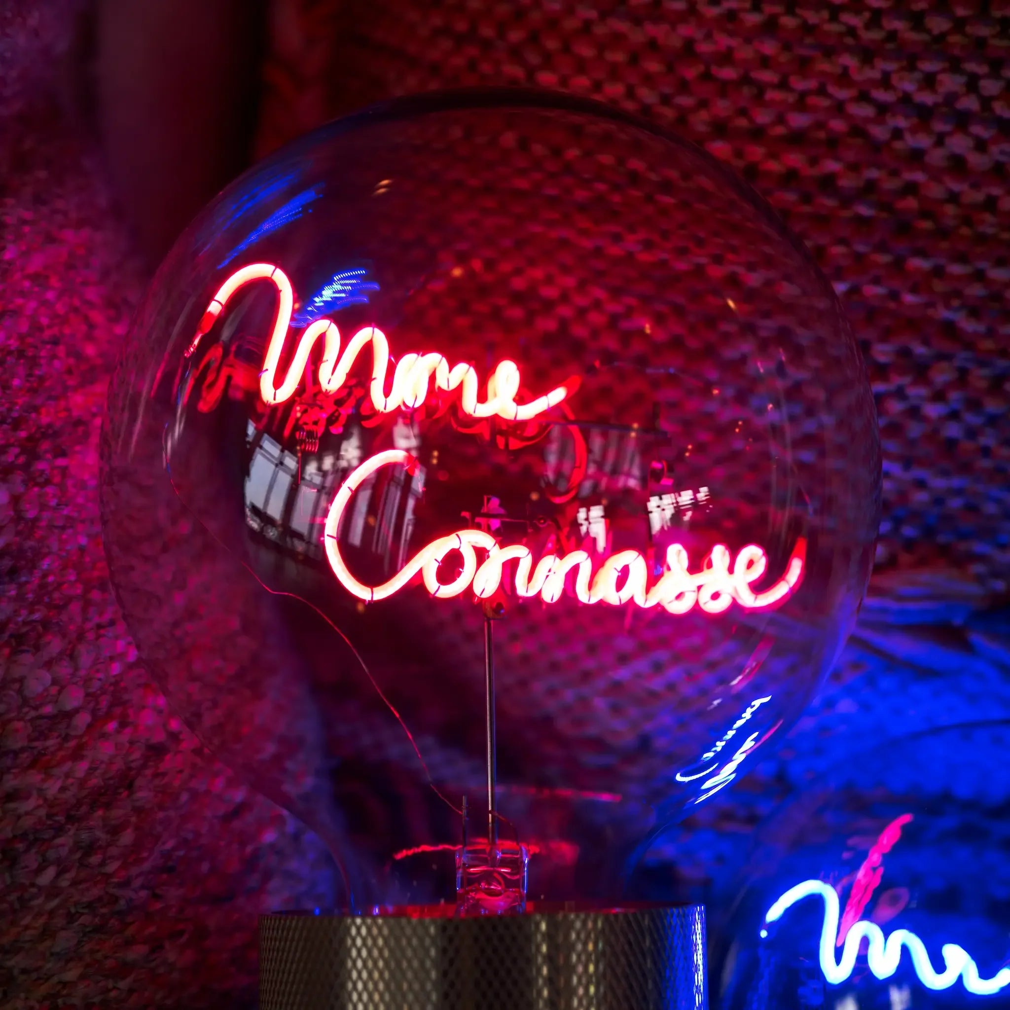 Ampoule MITB - Mme Connasse - Elements Lighting