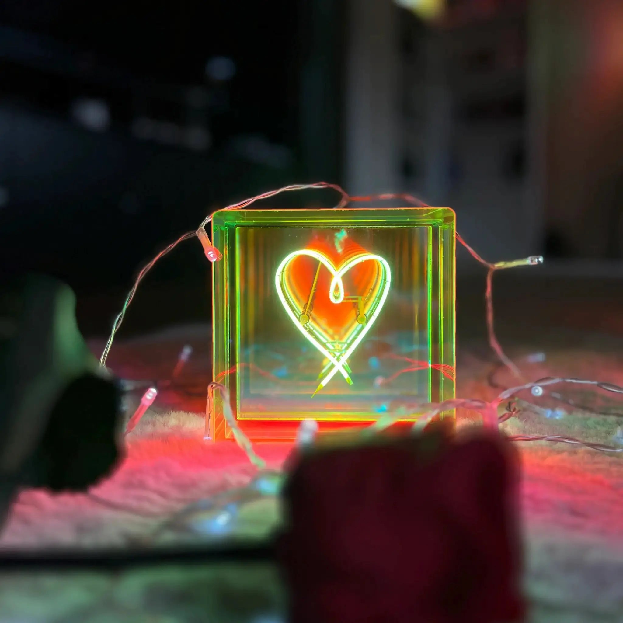 MITBOX HEART - Elements Lighting