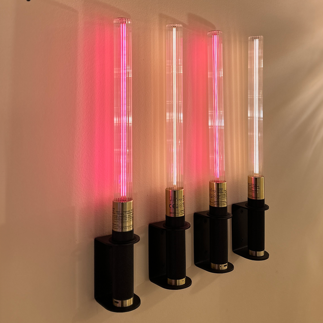 Helios Noir / Doré avec lampe led ambrée - Elements Lighting