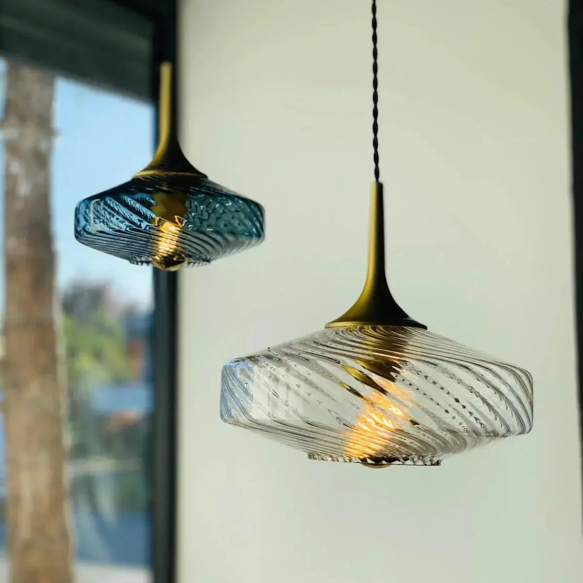 Suspension Roxanne Ø20 cm Diamant – Luminaire en verre soufflé transparent design élégant