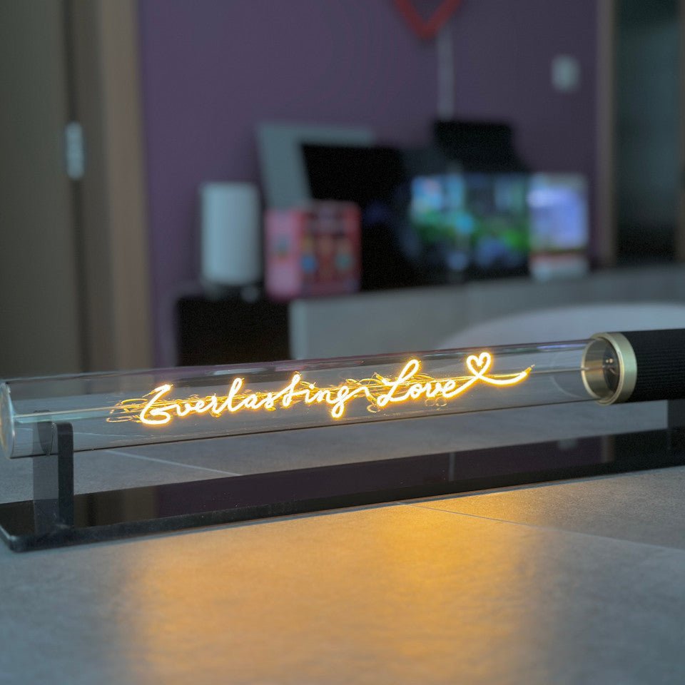 Tube lumineux - Everlasting love - Elements Lighting