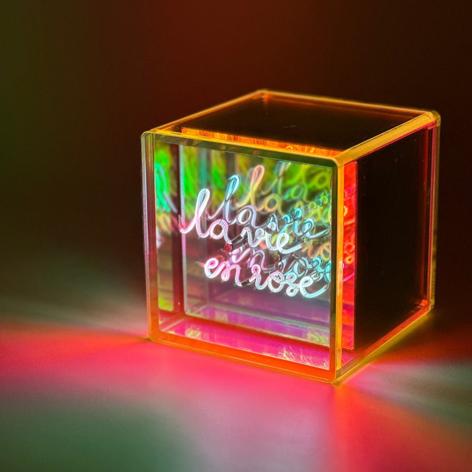 Cube lumineux - LA VIE EN ROSE - Elements Lighting