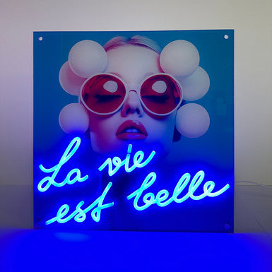 MITF LA VIE EST BELLE - Elements Lighting