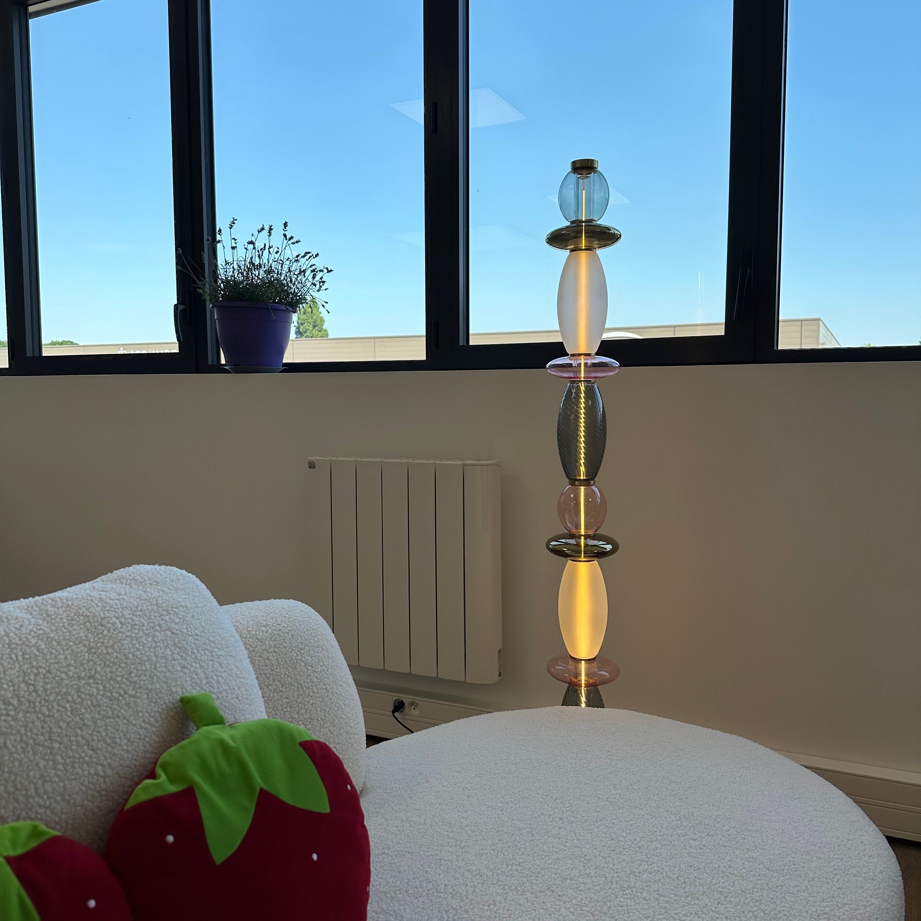 Léonor Lampadaire Fumée - Elements Lighting