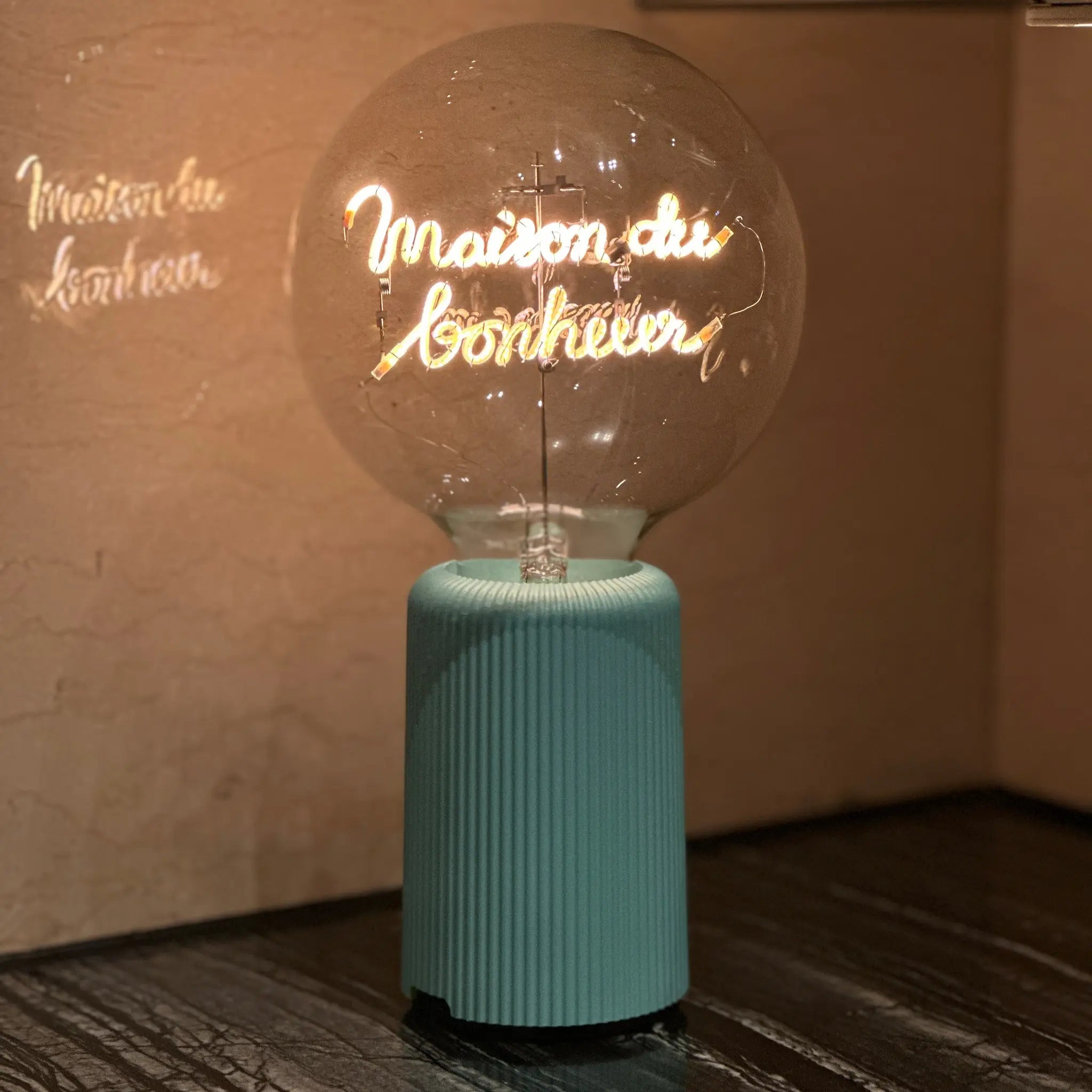 Sans fil - Maison du Bonheur - Elements Lighting