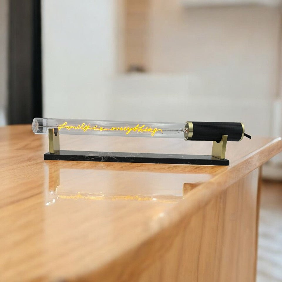 Tube lumineux - Family is everything - Elements Lighting