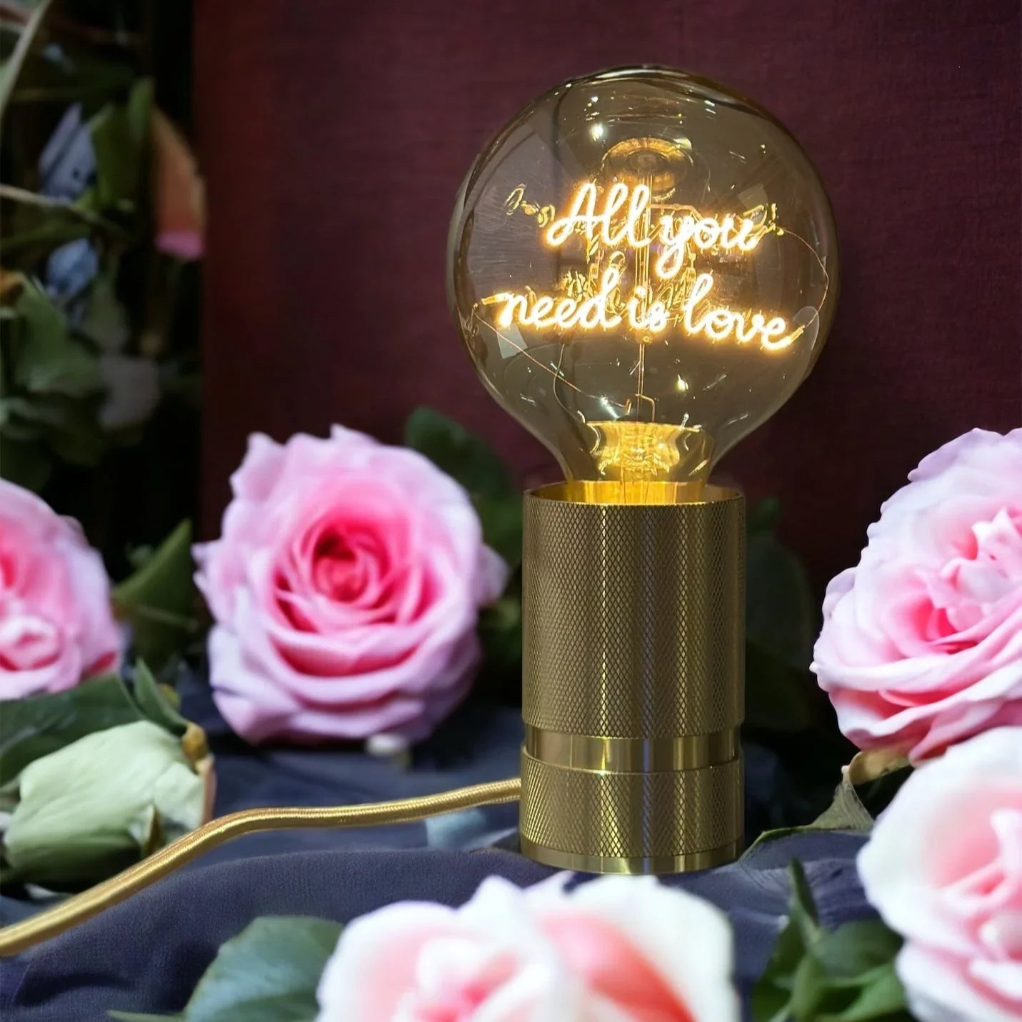 Ampoule MITB - All You Need is Love - Elements Lighting