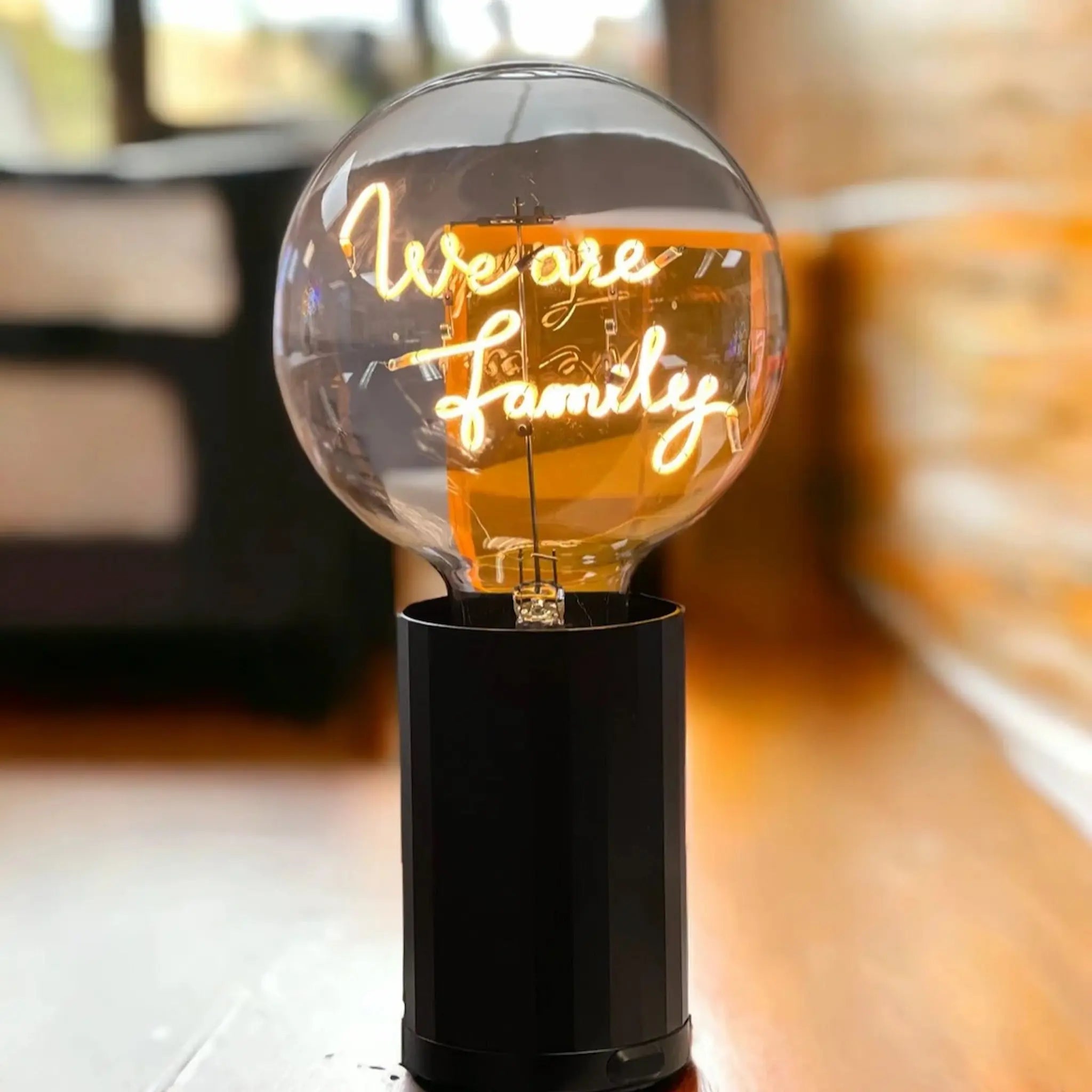 Sans Fil - We are Family - Elements Lighting