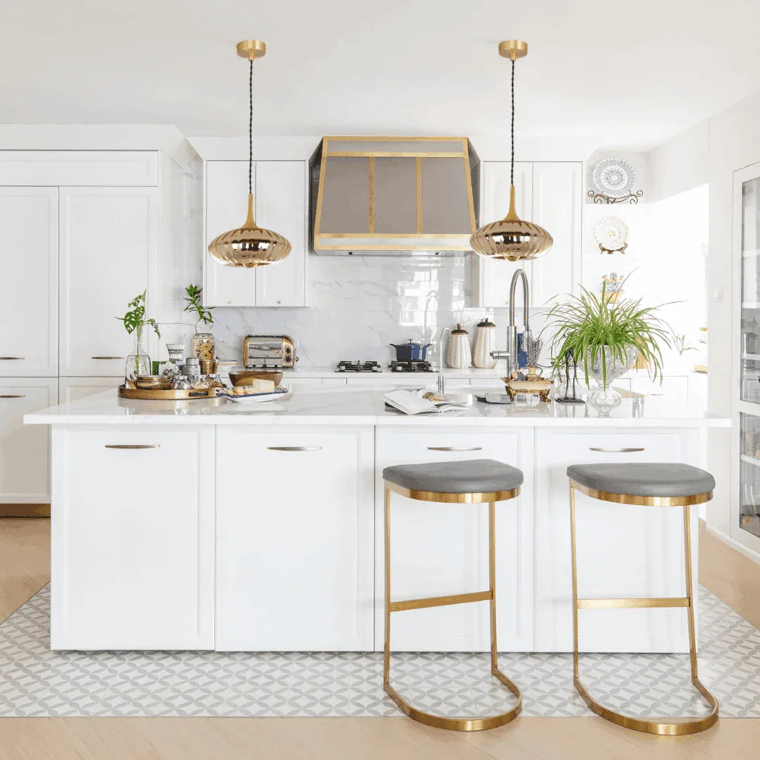 Suspension Grace Ø20 cm Or – Suspension lumineuse finition dorée classique