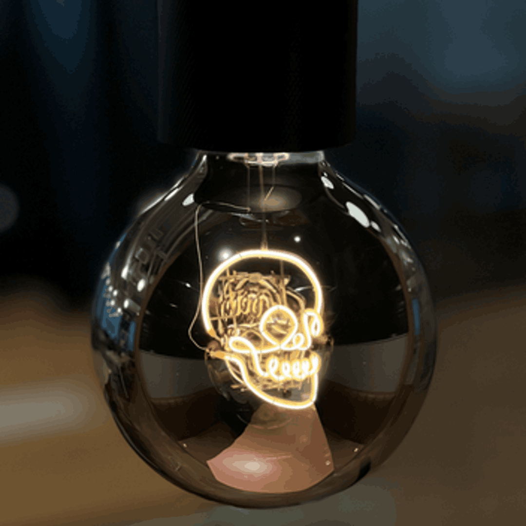 Skull (verre fumé) - Elements Lighting