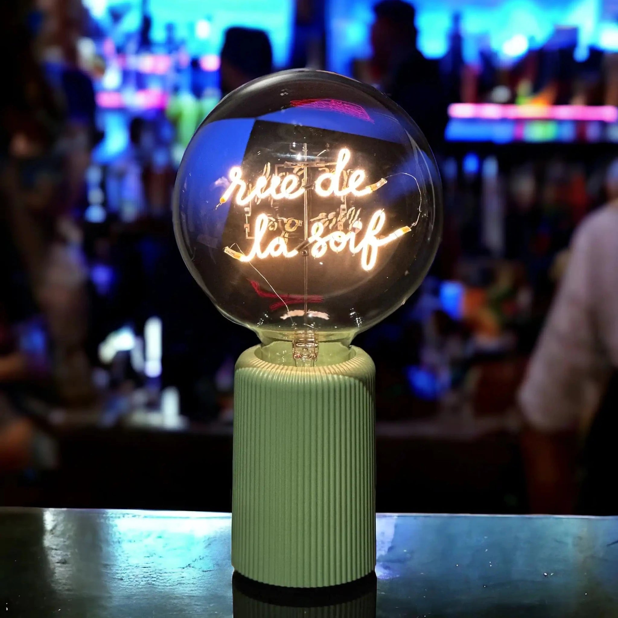 Ampoule décorative LED sans fil - Rue de la soif - Message in the bulb - Elements Lighting