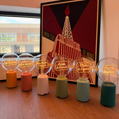 Ampoule décorative LED sans Fil "Rue de la joie" - Message In The Bulb - Elements Lighting