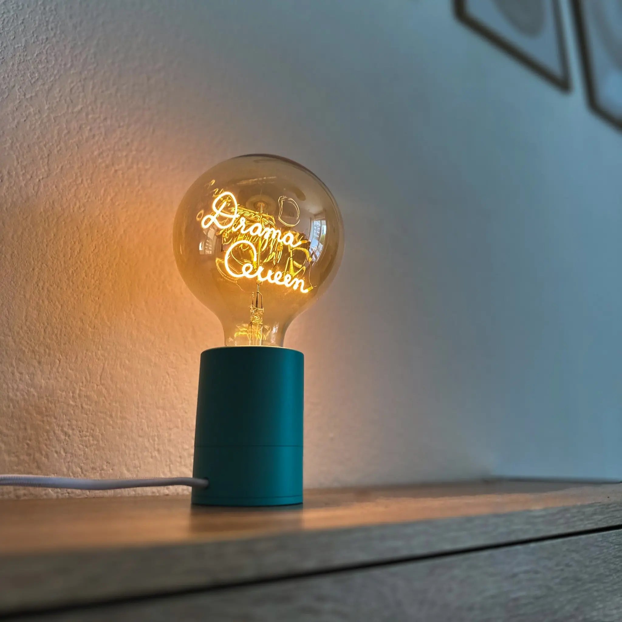 Drama Queen - Elements Lighting