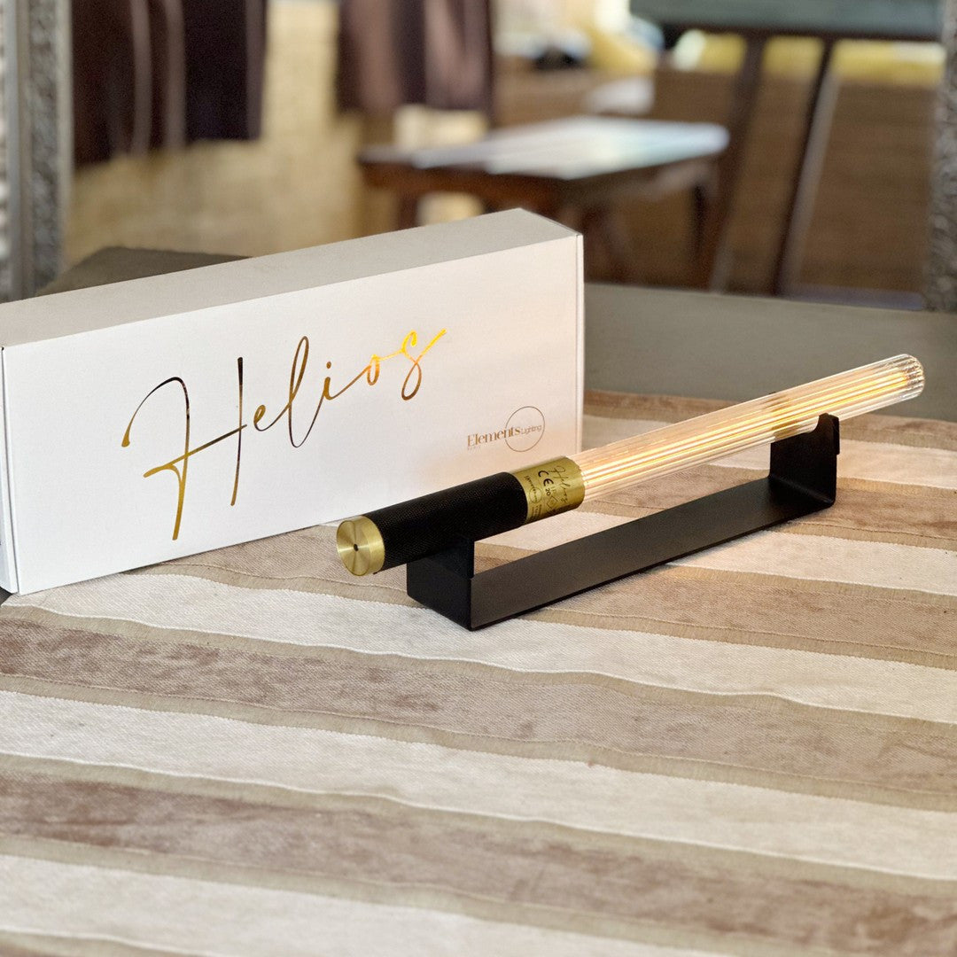 Helios Noir / Doré avec lampe led ambrée