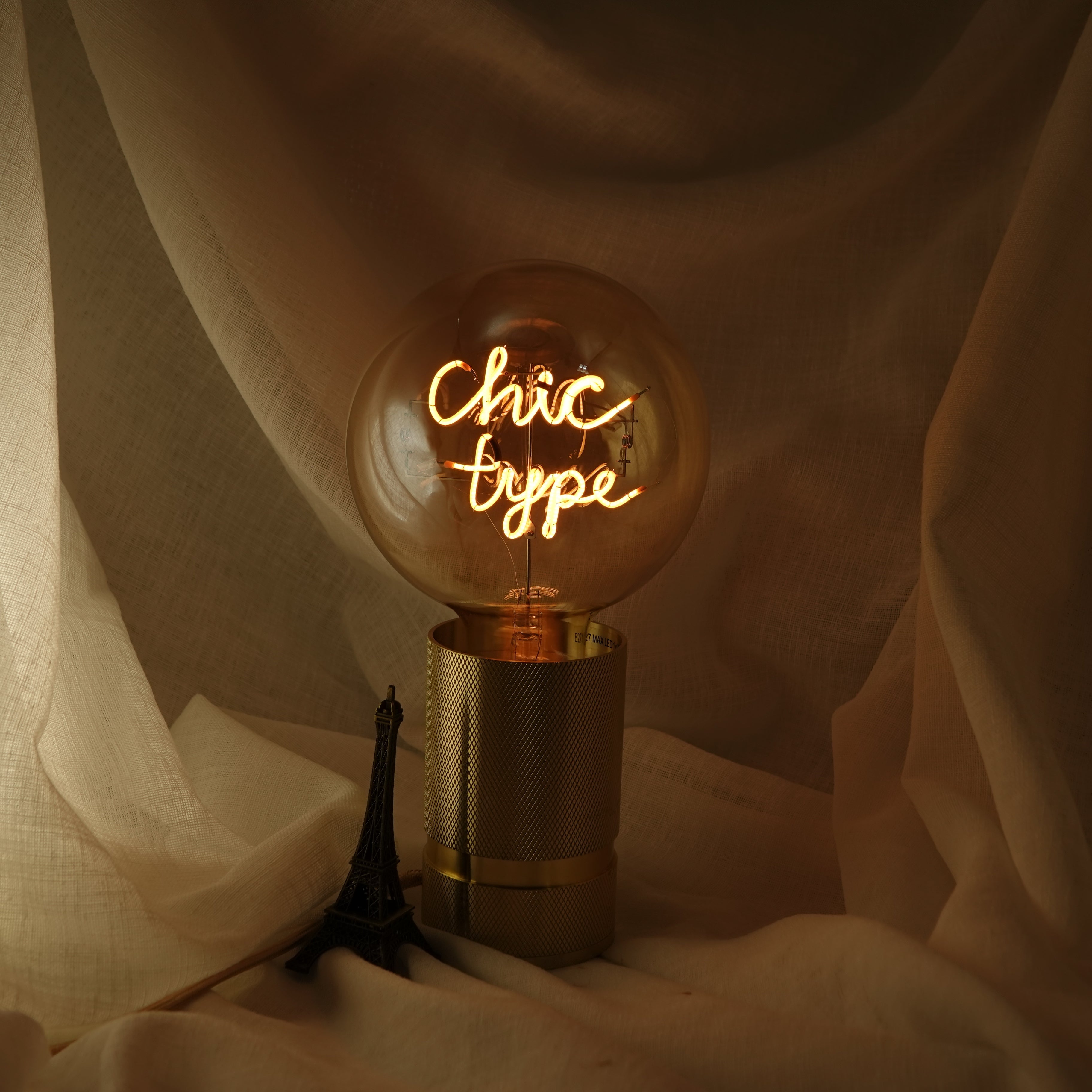 Chic Type