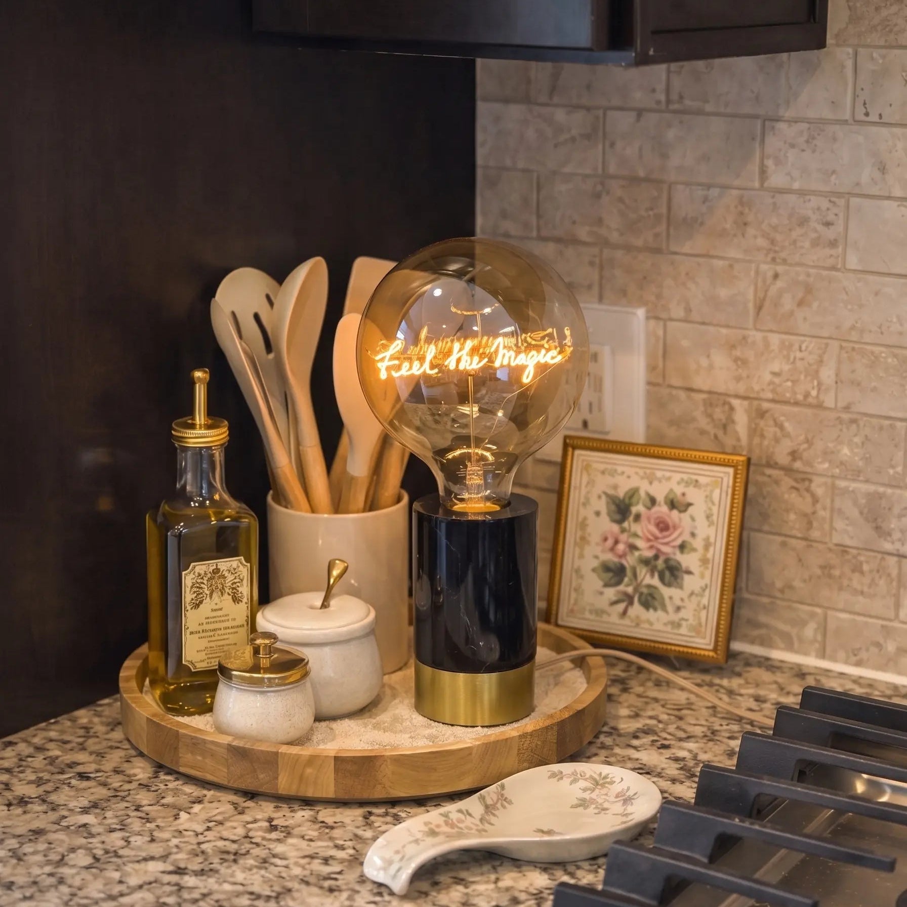 Ampoule décorative LED “Feel The Magic” – Message In The Bulb - Elements Lighting