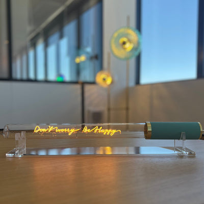 Ampoule décorative LED “Don't Worry Be Happy” – Message In The Tube - Elements Lighting