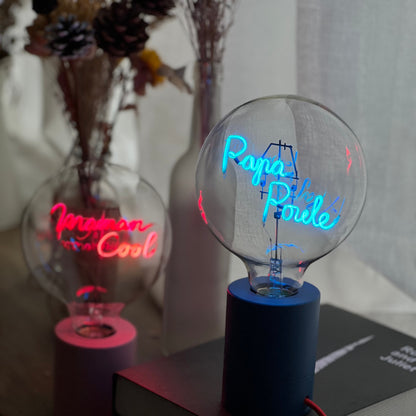 Papa Poule MESSAGE IN THE BULB