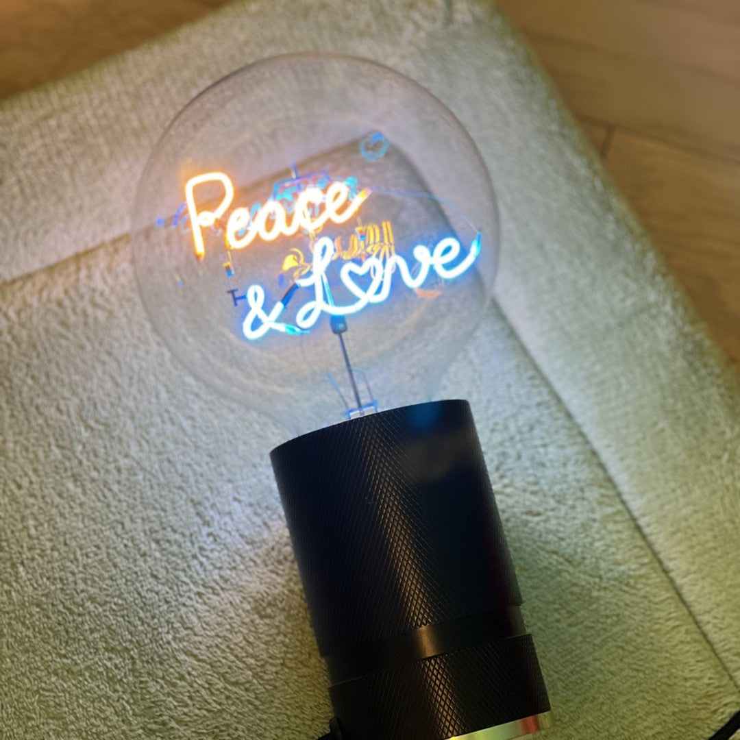 Peace & Love