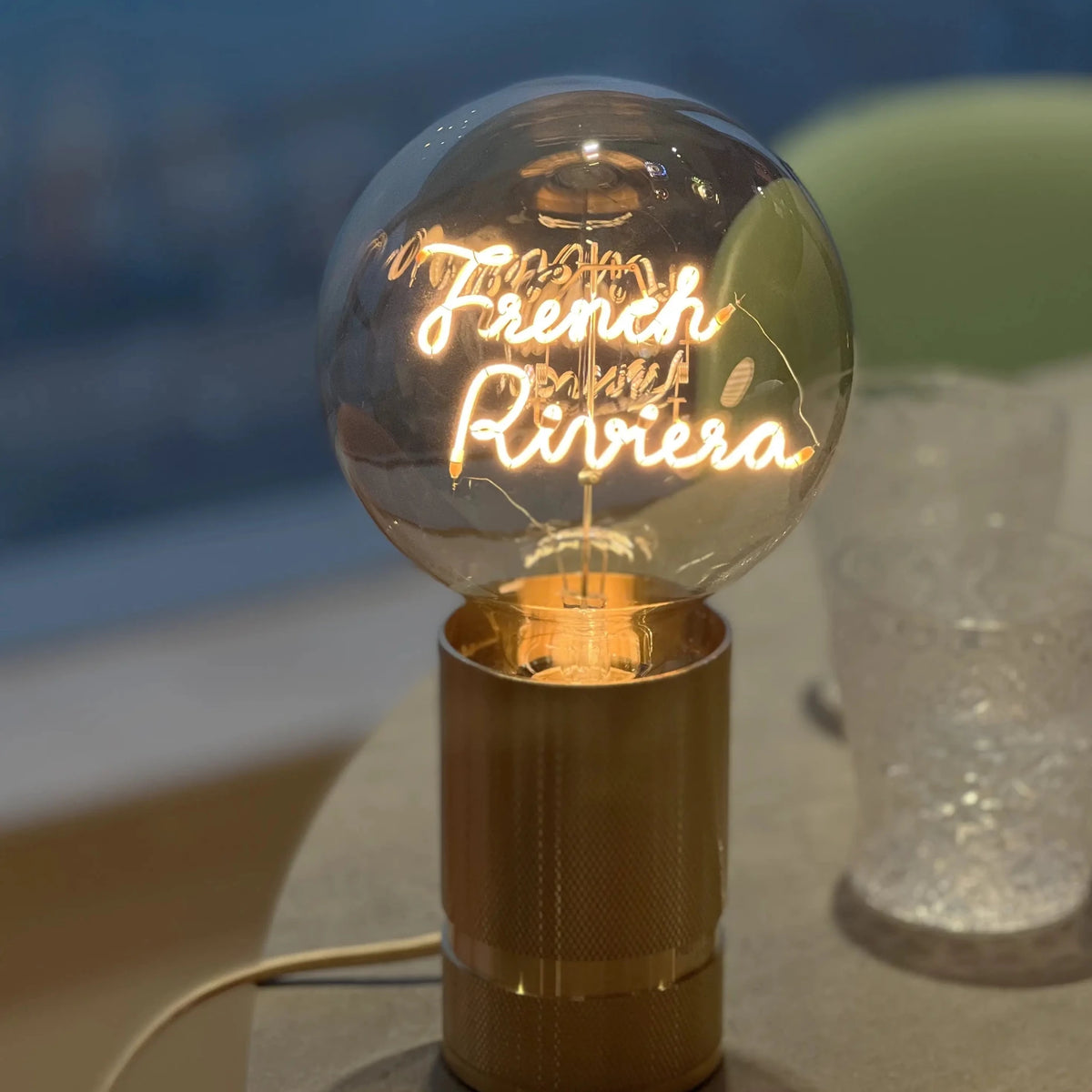 Ampoule décorative LED "French Riviera" - Message In The Bulb - Elements Lighting