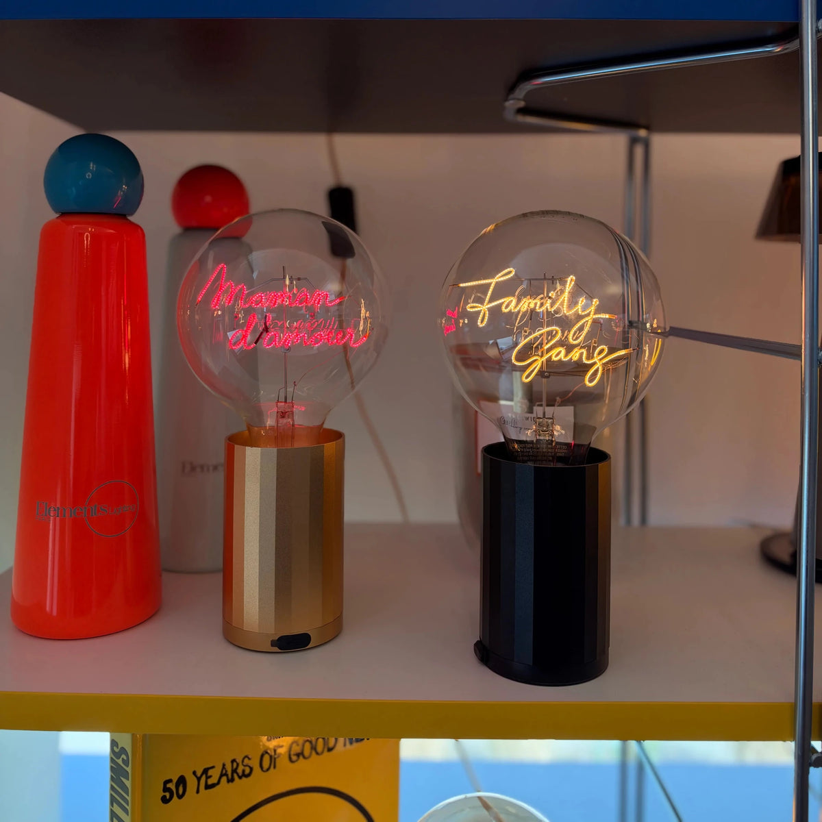 Ampoule décorative LED sans Fil "Maman D'amour" - Message In The Bulb - Elements Lighting