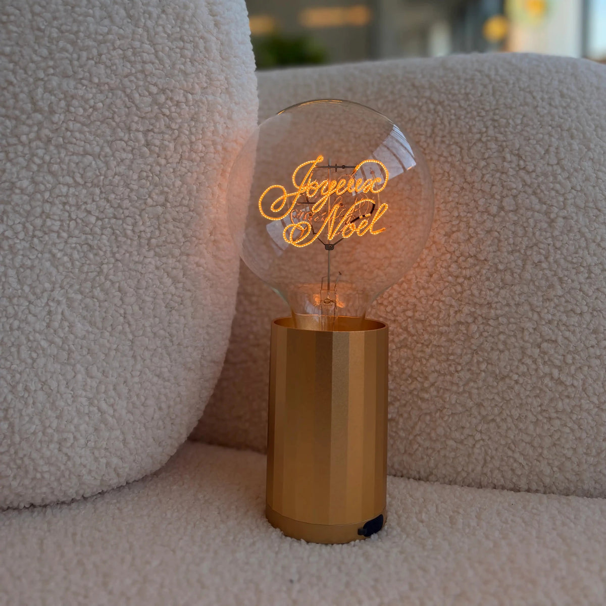 Ampoule décorative LED sans Fil "Joyeux Noel" - Message In The Bulb - Elements Lighting