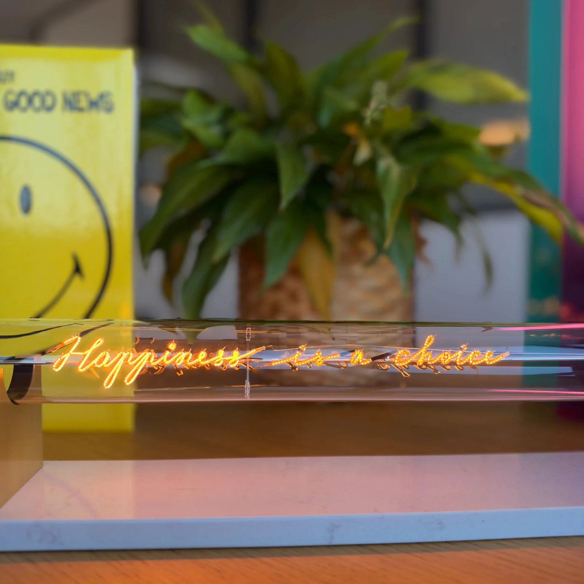 Ampoule décorative LED “Happiness is a choice" – Message In The Tube - Elements Lighting
