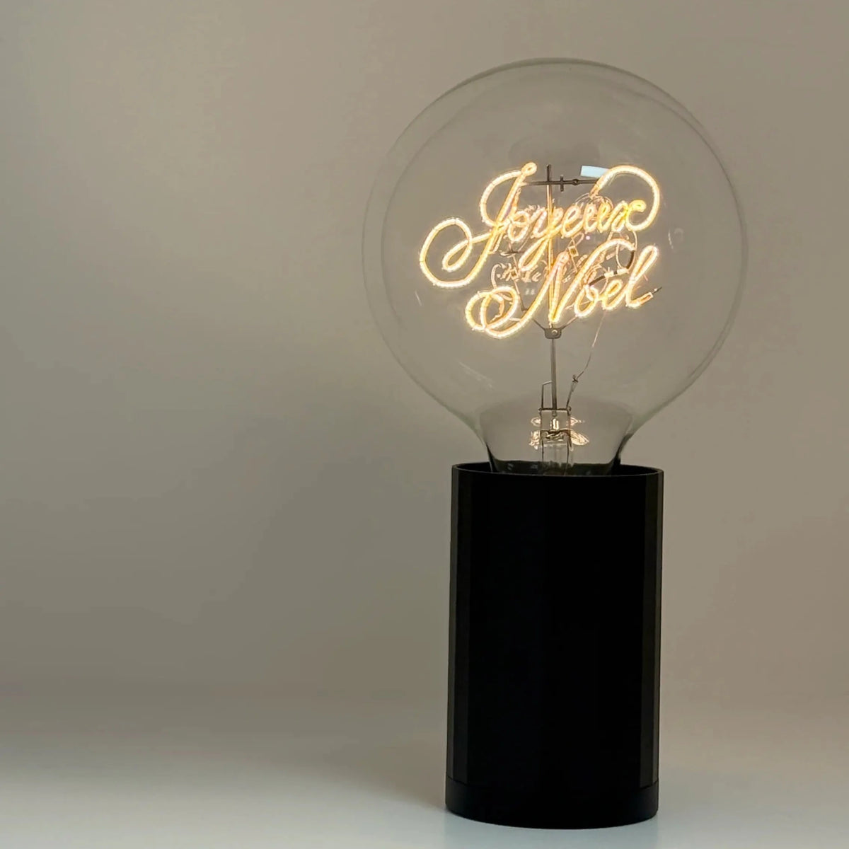 Ampoule décorative LED sans Fil "Joyeux Noel" - Message In The Bulb - Elements Lighting