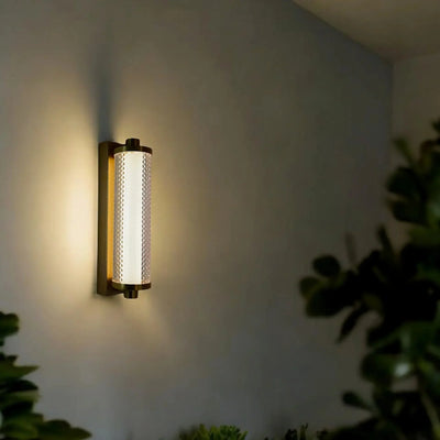 PHOTO-2023-03-01-19-15-494-Photoroom - Elements Lighting