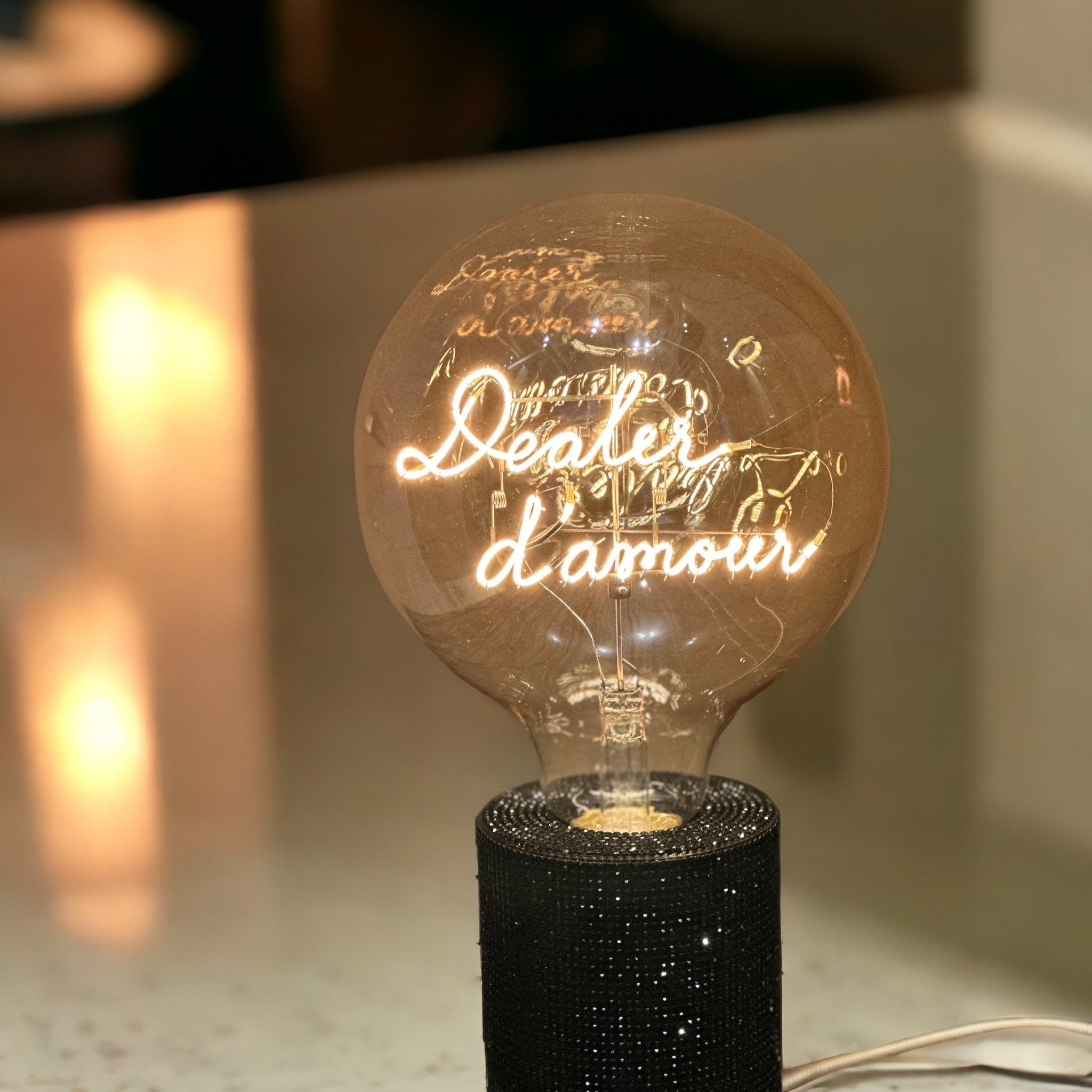 Ampoule MITB - Dealer d'amour - Elements Lighting