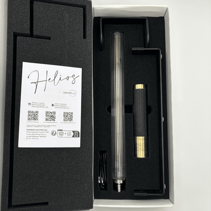 Helios Noir / Doré avec lampe led rose